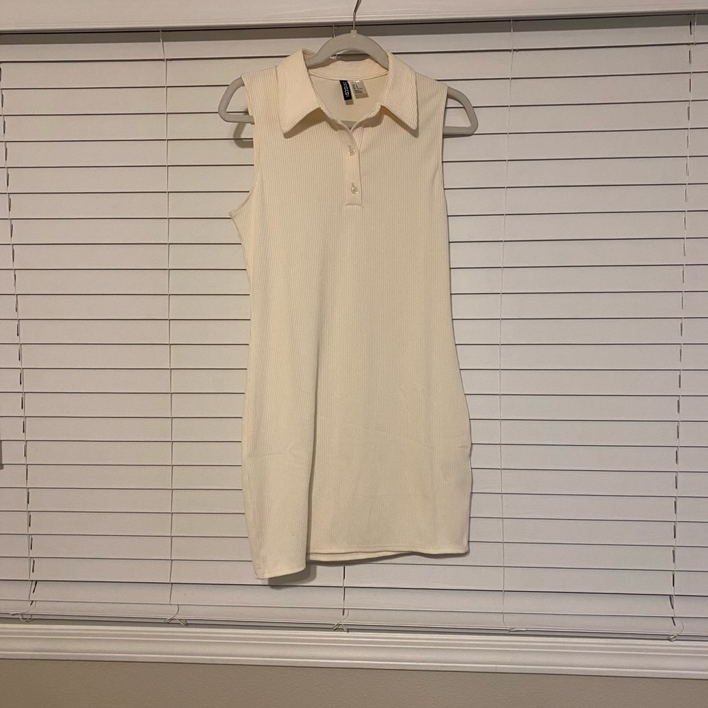 Athletic dress